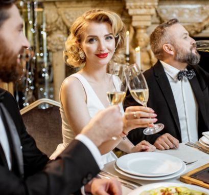 9 Formal Hairstyles for Black Tie Events