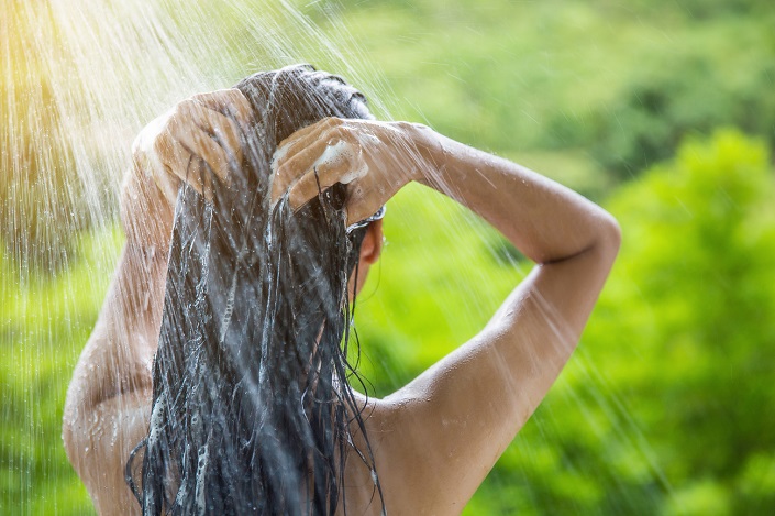 Hawt pair acquire soaked jointly underneath the shower